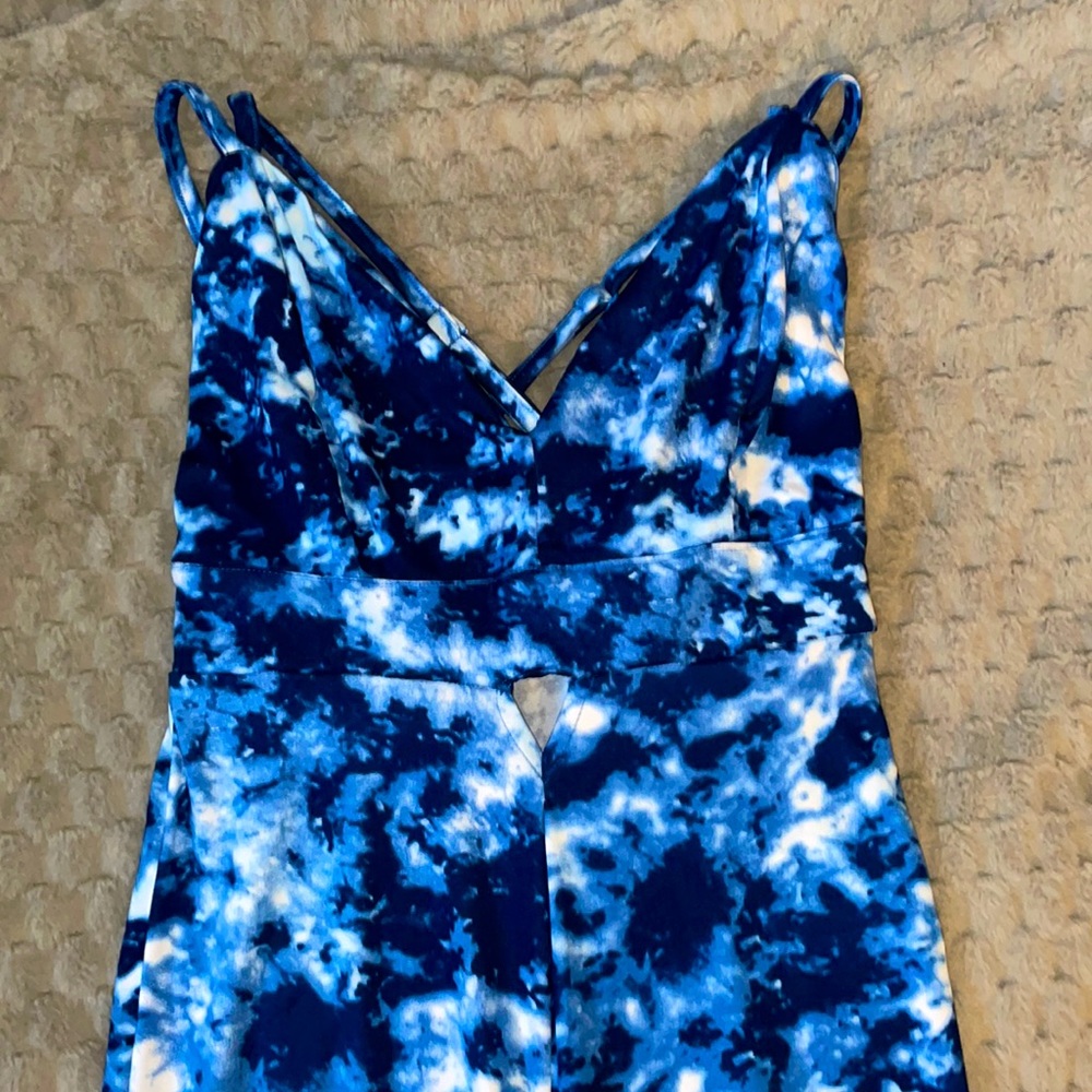 Blue and white tie-dye full suit romper